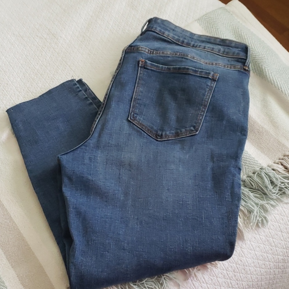 Old Navy Rockstar jeans